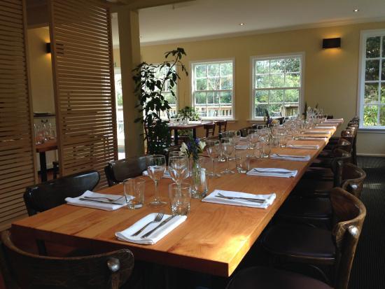 Maison 8 Cafe and Restaurant