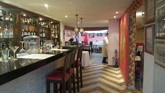 Taj Mahal Indian Restaurant