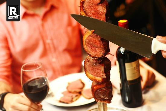 Rodizio carne e vinho