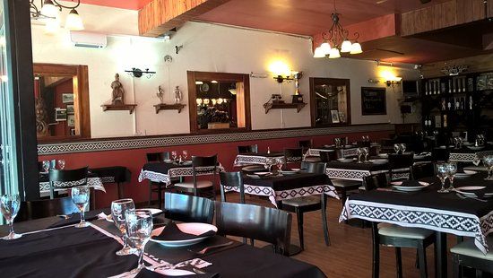 La Rastra Parrilla & Gourmet