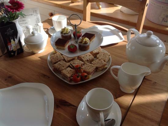 Beau Boutique & Tea Room