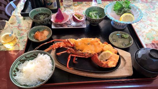 Nakadomari Seafood Restaurant