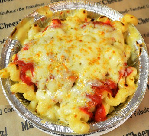 Sweet Lorraine's Fabulous Mac N Cheez