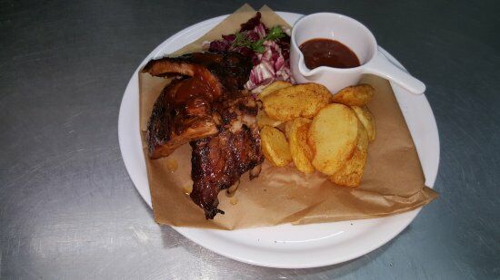 TABAKERA Pub & Resto