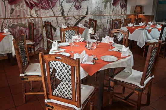 Rang De Basanti. Indian Restaurant