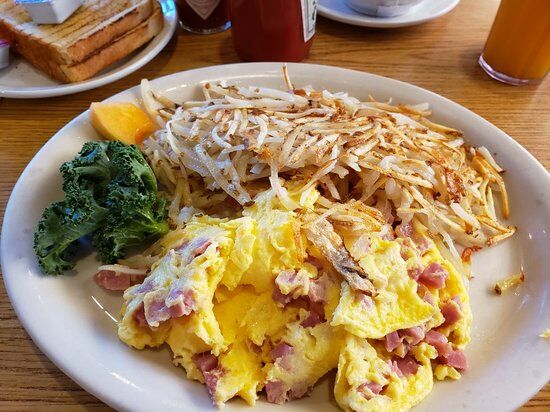 Spiffy Dine In Drive In