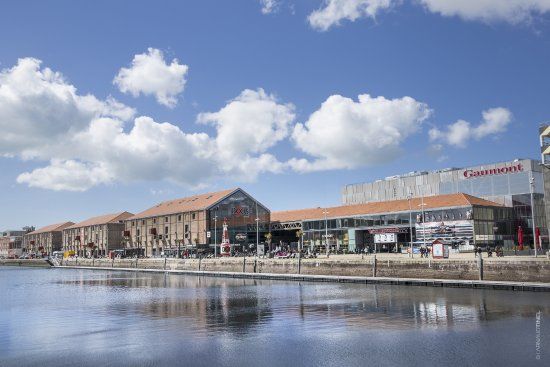 Centre Commercial Docks Vauban