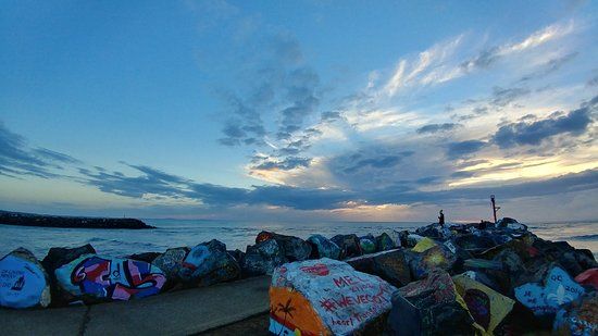 Breakwall Waking Path