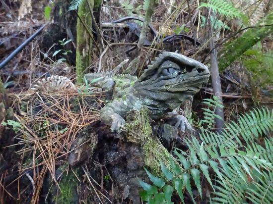 Mahara, The Unique Sculpture Park and Pottery