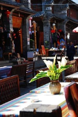 Foreigner's Street Central Square