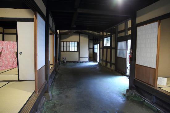 Kenshiseki Former Raikoresuga Residence