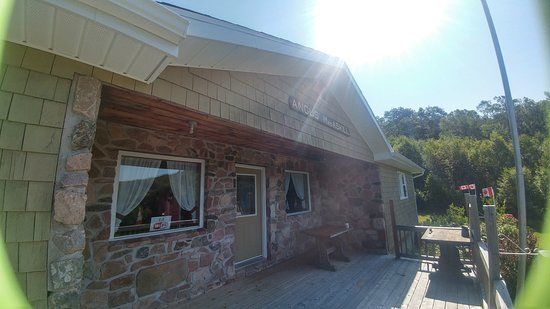 Giant MacAskill Museum