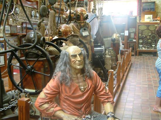 Shipwreck Centre and Maritime Museum