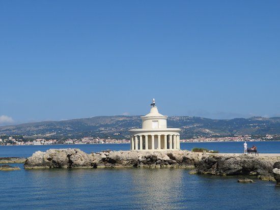 Faro di San Teodoro