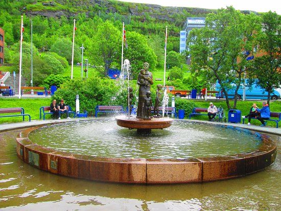 Fountain Mother and Child