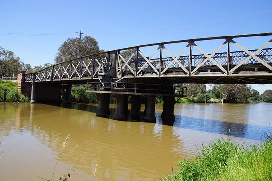 La Trobe Swing Bridge