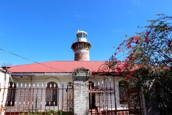 Cape Santiago Lighthouse