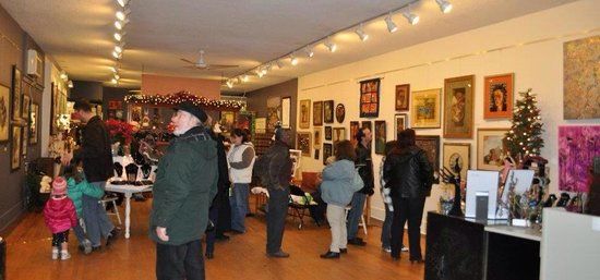 Lynda Tuttle's Art Center