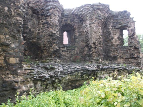 Duisburger Stadtmauer am Calaisplatz