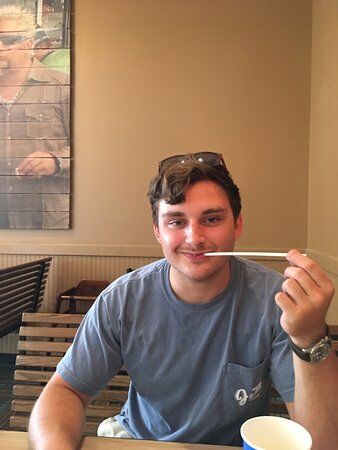 Ezell's Famous Chicken