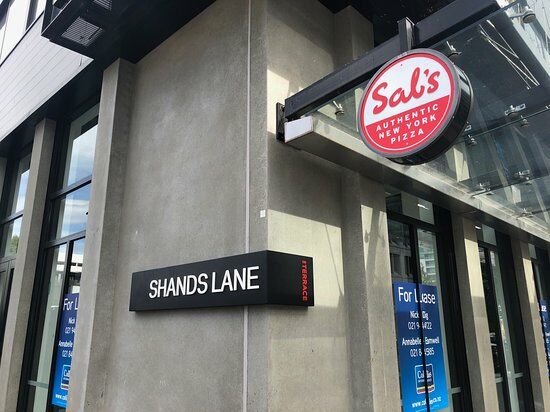 Sal's Authentic New York Pizza