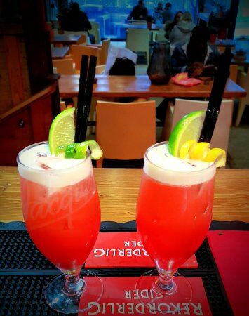 Eden Garden Bar & Club