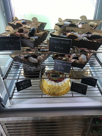 Gelateria Pasticceria Blue Ice Cafè