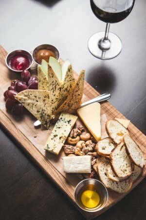 Harvest Seasonal Grill & Wine Bar