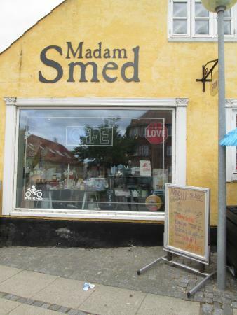 Madam Smed