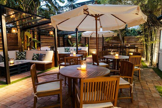 Loulou Forks & Glasses