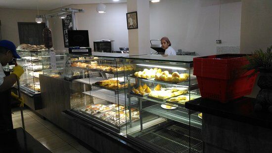 Roma Panificadora e Confeitaria