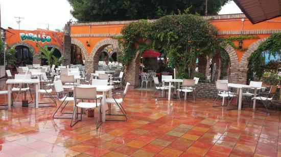 El Paraiso Restaurant-Bar