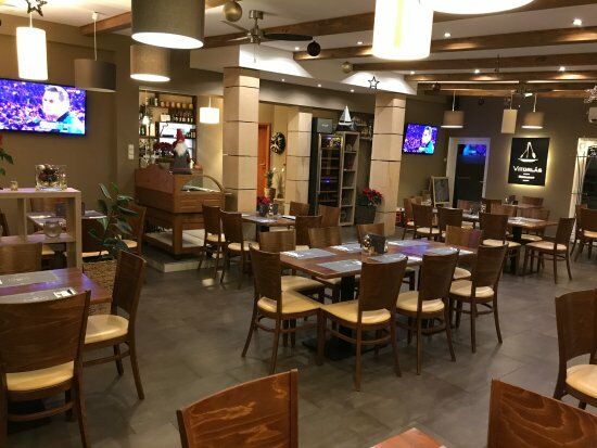 Vitorlas Etterem Balatonlelle