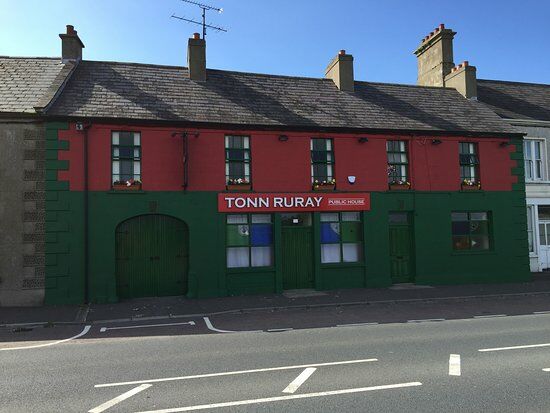 Tonn Ruray Bar & Bistro
