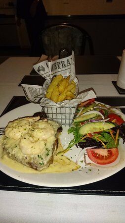 Cluden Park Motor Inn Townsville