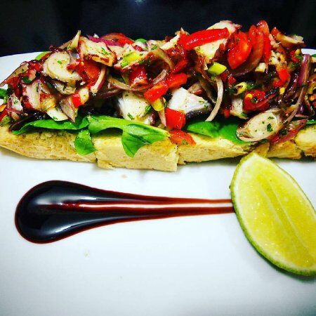 Pedra Pua Restaurant