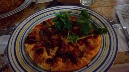 La Piazza Pizza Cafe