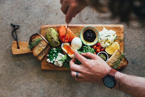 This Little Piggy Eat & Drink