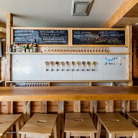 Hakuba Taproom