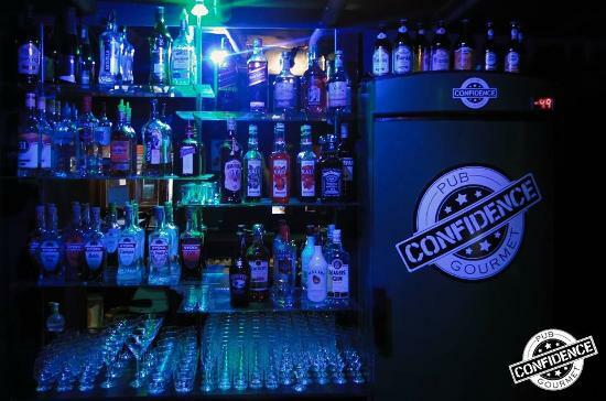 Confidence Pub Gourmet