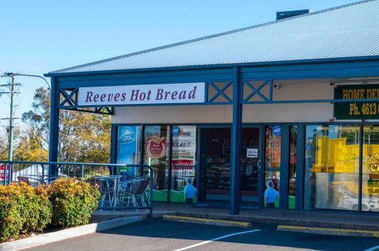 Reeves Hot Bread
