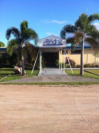 The Bridge Bar & Restaurant