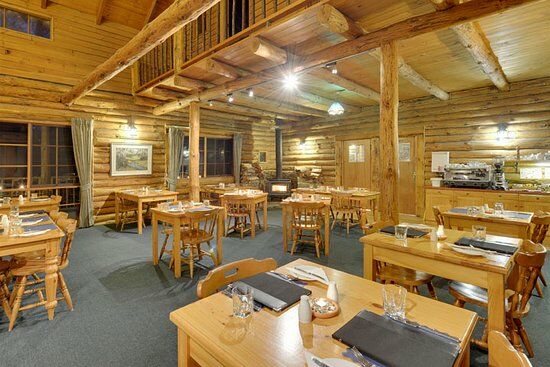 Whispering Woods Restaurant