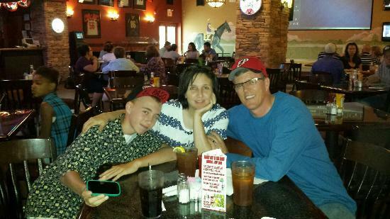 Billy's Sports Bar and Grill