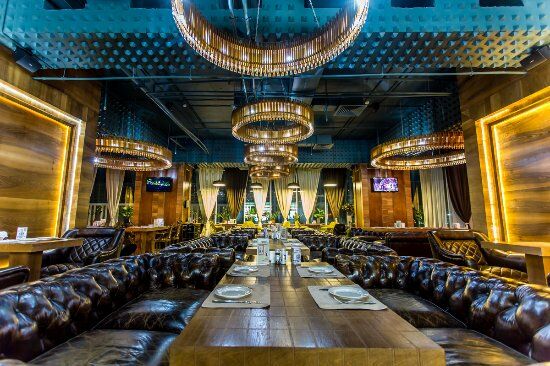 Tarantino Bar & Grill