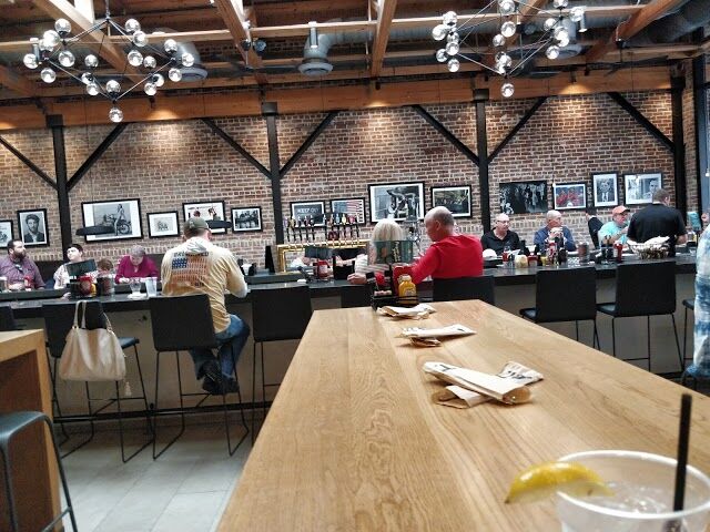 Amelia Tavern Restaurant & Brewpub