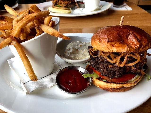 Cooper's Hawk Winery & Restaurant